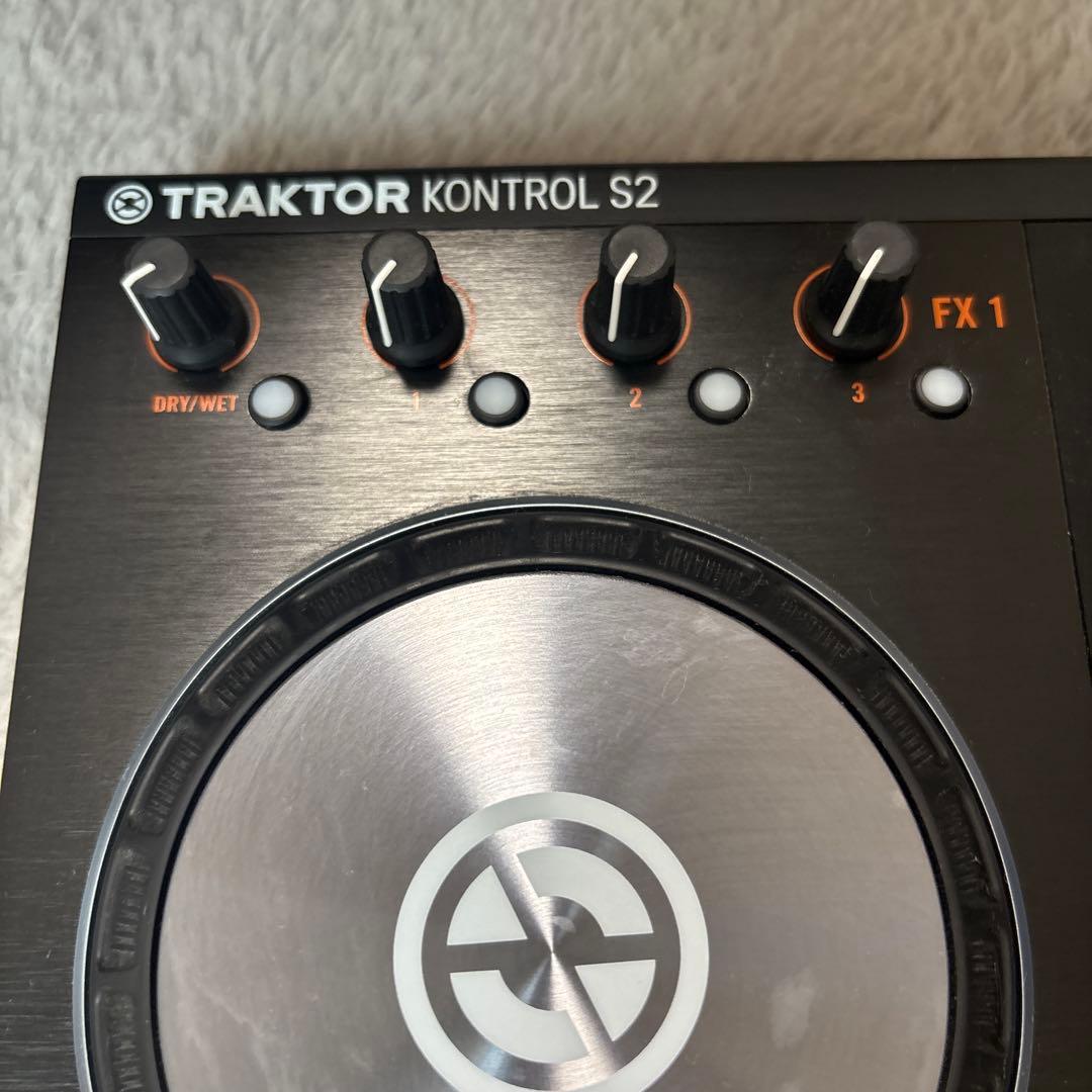 TRAKTOR KONTROL S2 MK2 箱無し 付属品無し