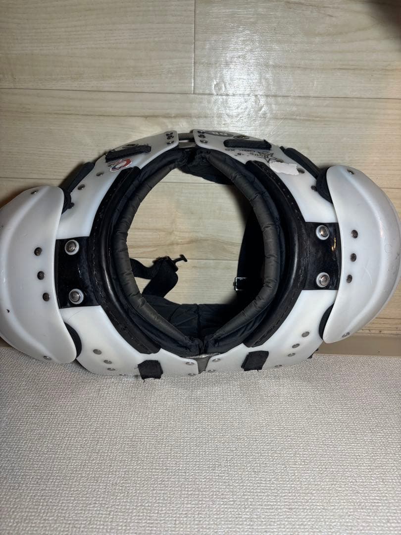 【超美品】DOUGLAS QBK-XS ショルダーパッド XS