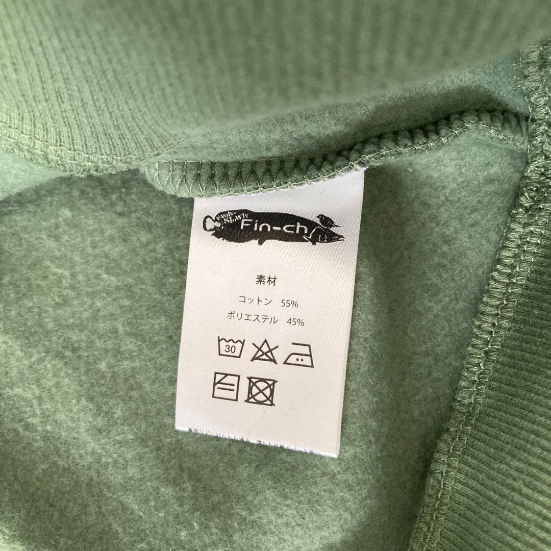 新品　フィンチ　パーカー