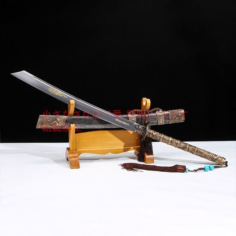 康熙戦刀斬馬刀純銅装具模様鋼  古兵器 武具 刀装具 日本刀 模造刀 居合刀