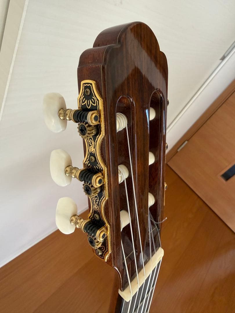 Aria A-100S 650mm オール単板　定価33,000円ケース付き