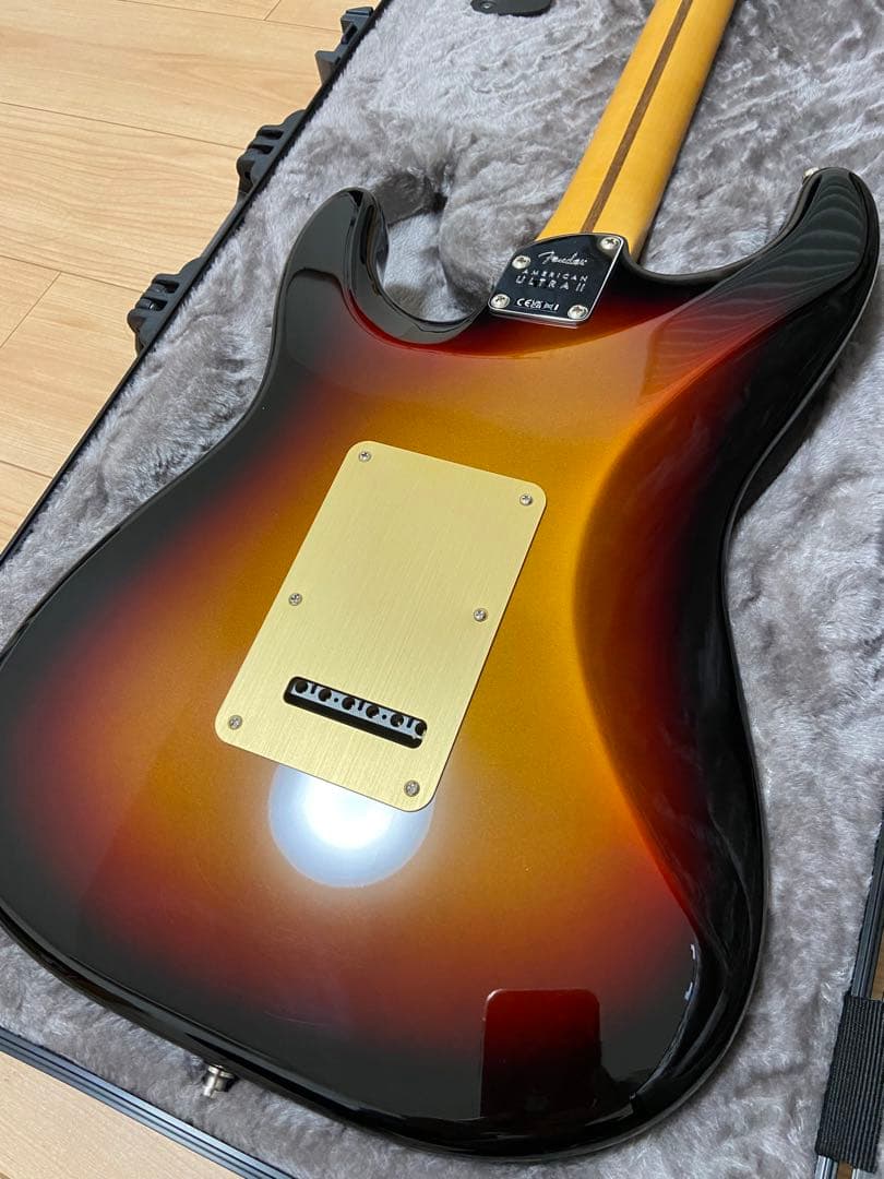【極上！】Fender American Ultra ii HSS ストラト