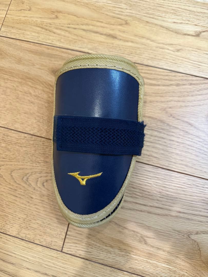 【1月限定割引中】ミズノ エルボーガード ネイビー