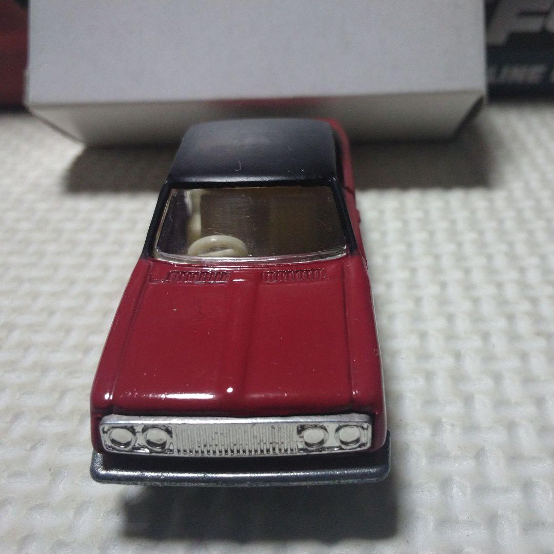 トミカ コロナ　日本製