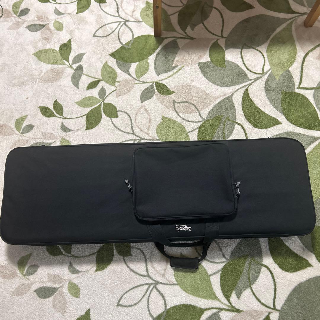 サドウスキー　純正セミハードケース　ベース用