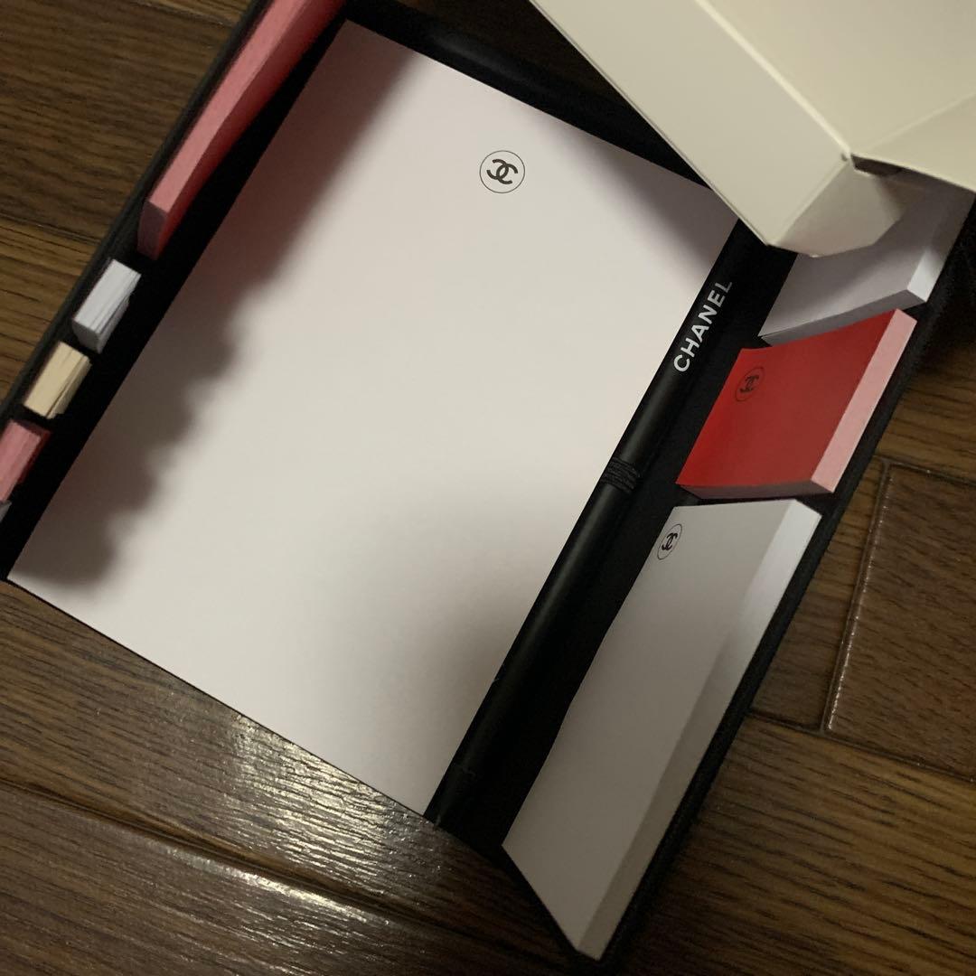 CHANEL シャネルビューティー　ノベルティ　付箋セット
