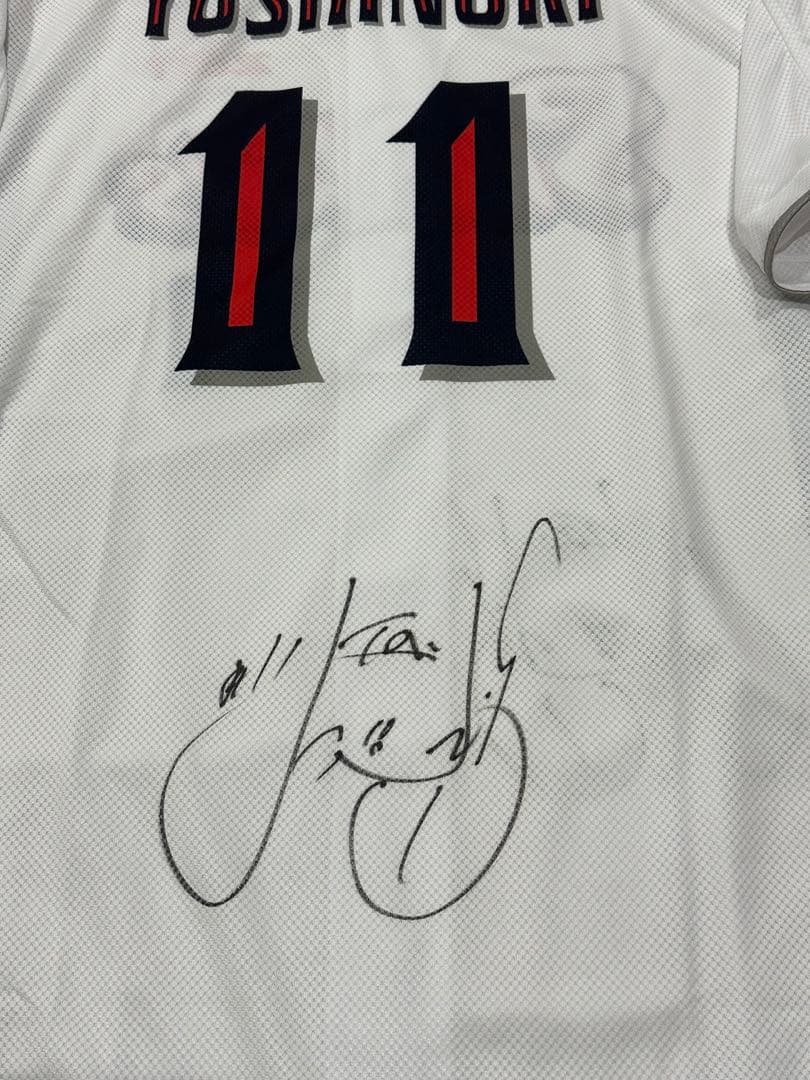 スワローズ 佐藤由規選手 プロモデル前後直筆サイン入りユニフォーム