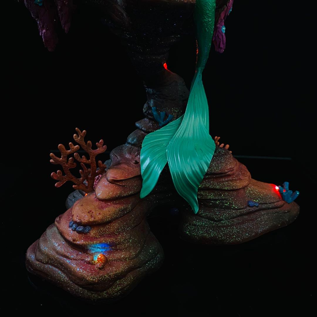 【ディズニーストア限定】リトル・マーメイド アリエル ライトアップフィギュア