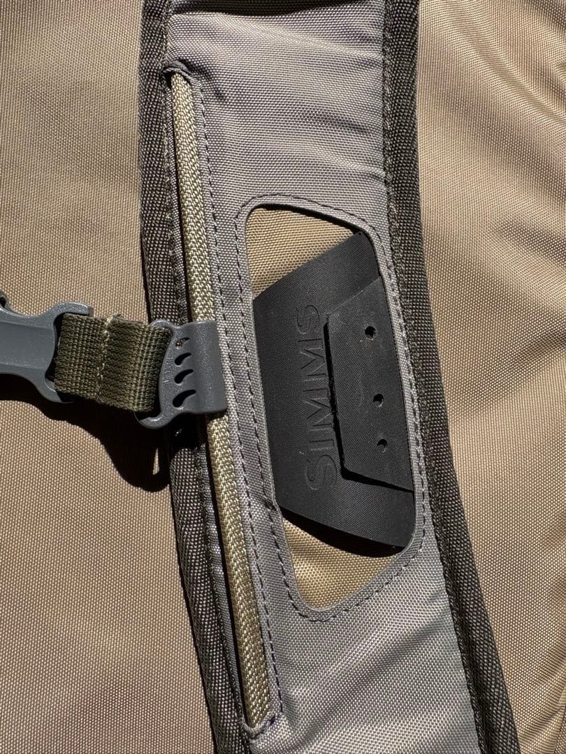 SIMMS　ヘッドウォーター　スリングパック【美品】