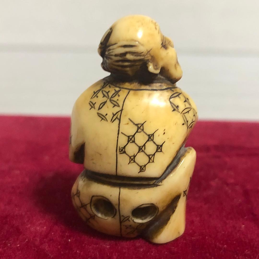 マンモス牙彫り　骨董 根付　置物