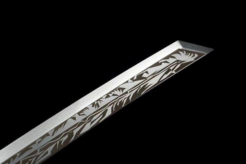 【龍鳴唐横刀】 繍春刀 牛尾刀 苗刀 手鍛造打 鋼刀 冷兵器 古兵器 刀装具