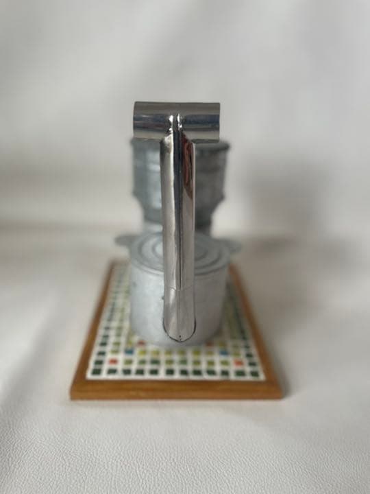 ミニチュア スモーク機能付き 薪ストーブ 精密模型 タイル製 ストーブ台付き