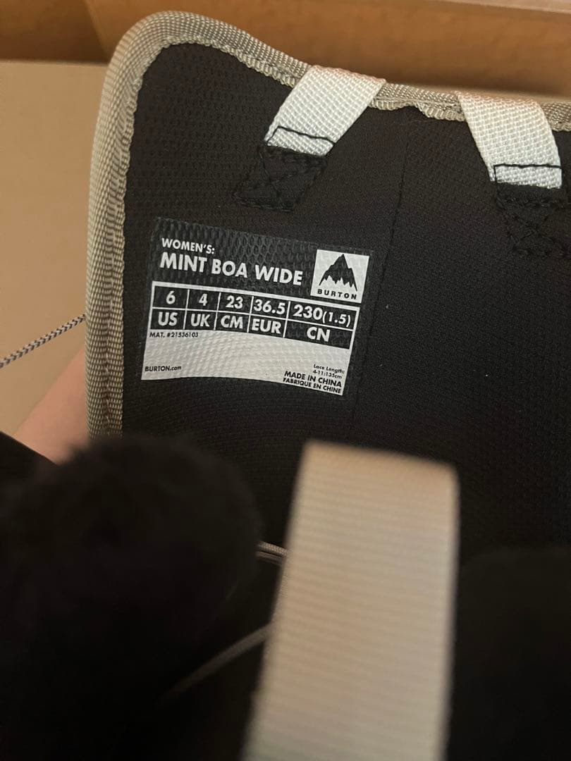 バートン MINT BOA WIDE ミントボアワイド ブーツ レディース