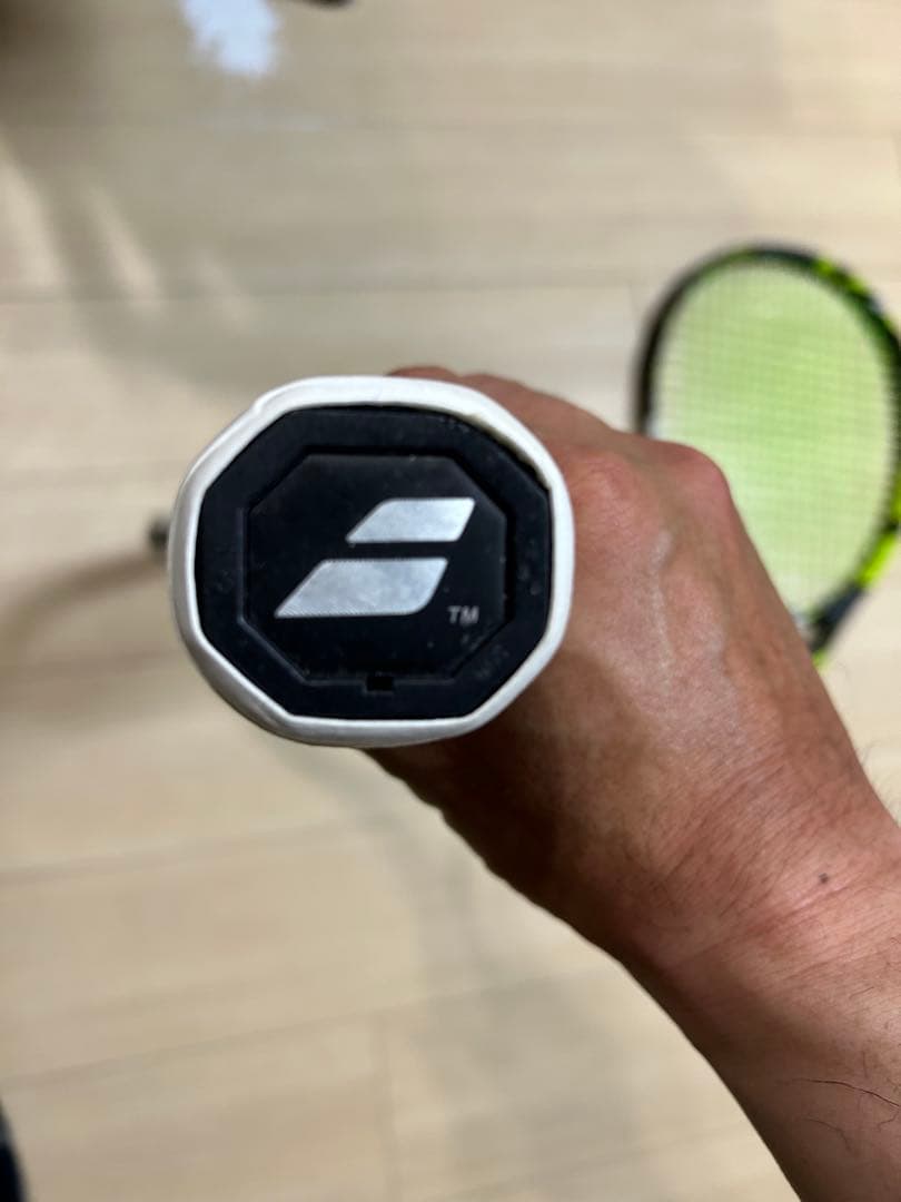 バボラ　ピュアアエロ 100 Babolat Pure Aero G3 ②