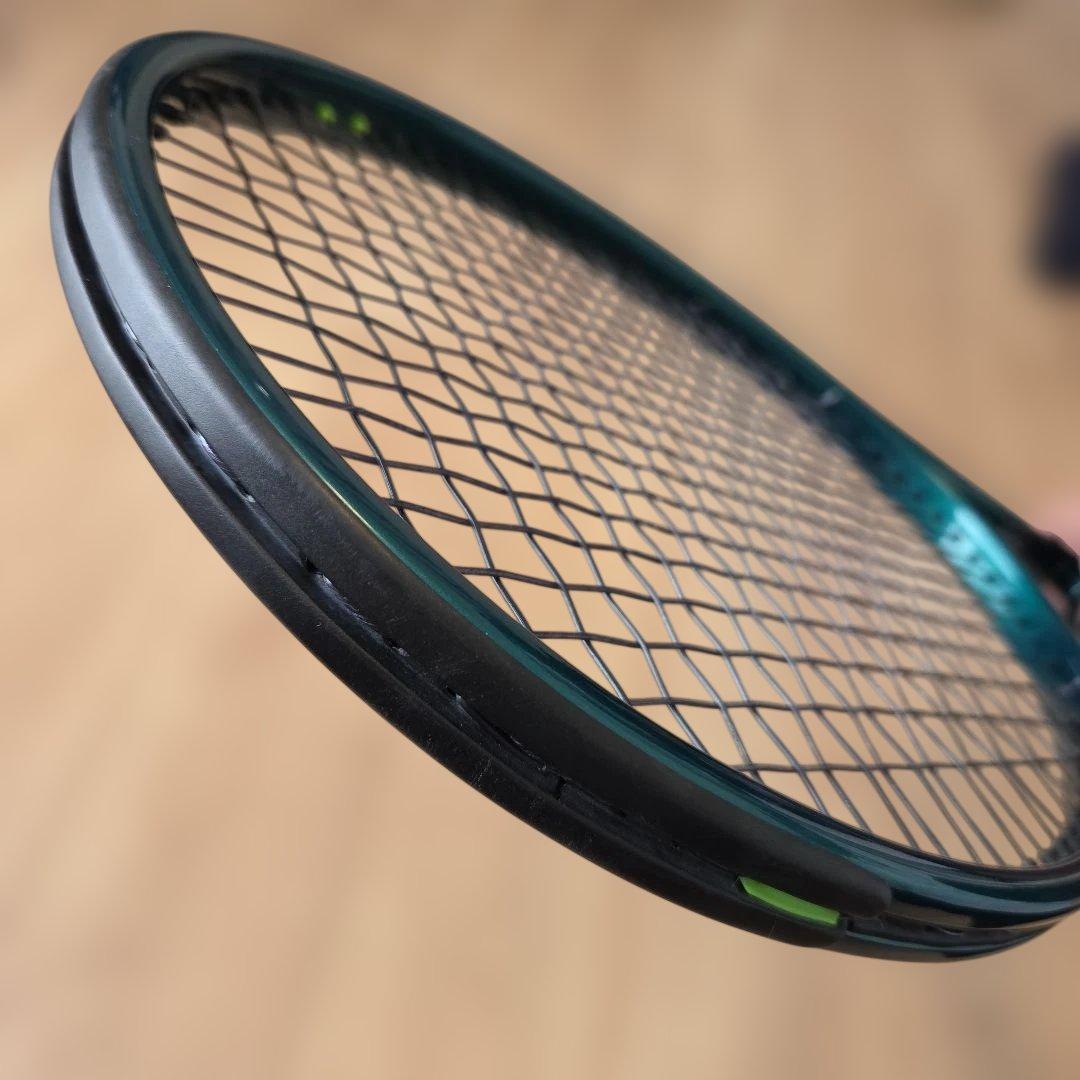 Wilson blade pro V9 18×20 G3 テニスラケット