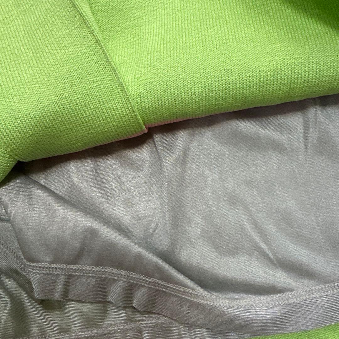 アルチビオ、グリーン素敵なスカート、新品未使用　31900円