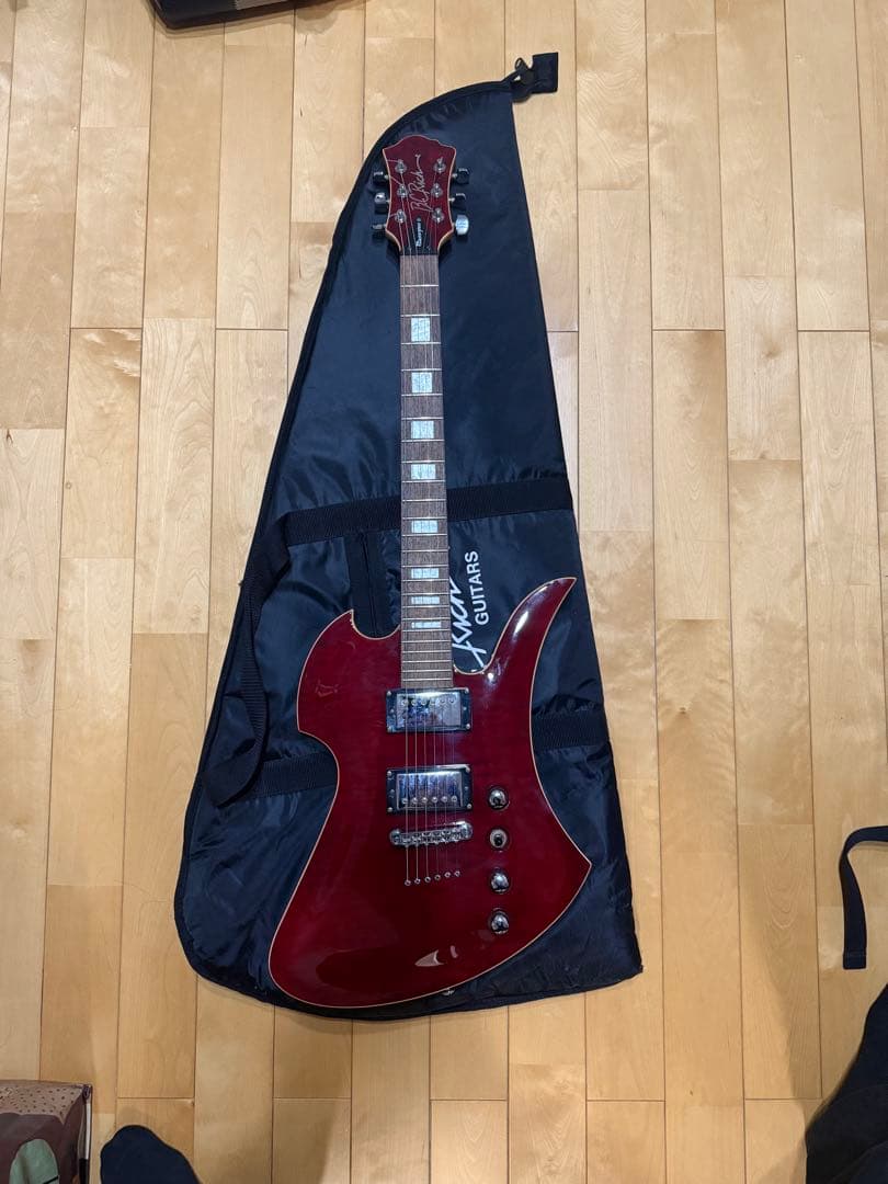 ギター B.C.Rich Masterpiece Mockingbird