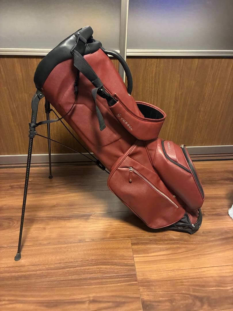 【中古美品】VESSEL 7.5型 スタンド式キャディバッグ ダブルストラップ