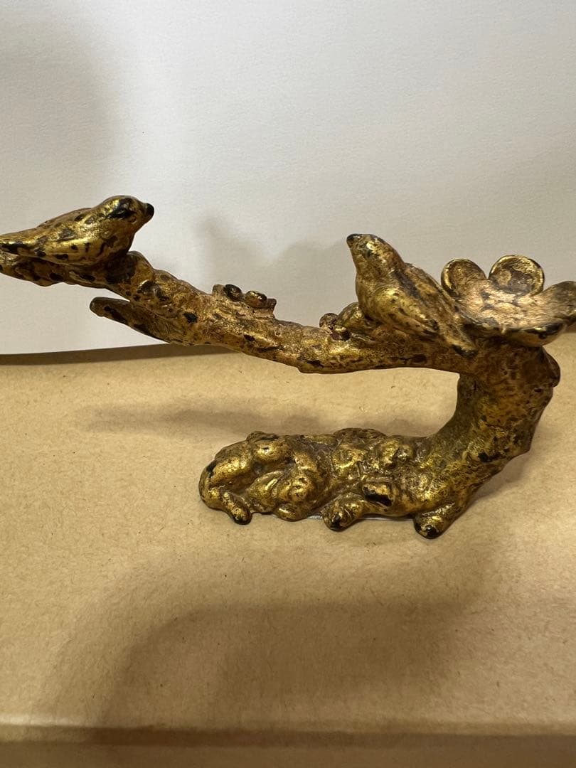 枝梅鳥銅鎏金筆置き