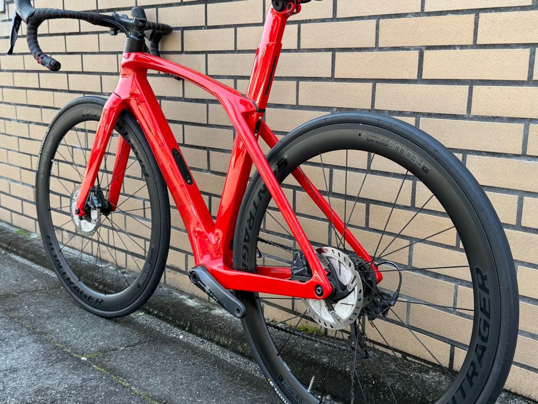 TREKトレック MADONE マドン SL6 DISC 2022