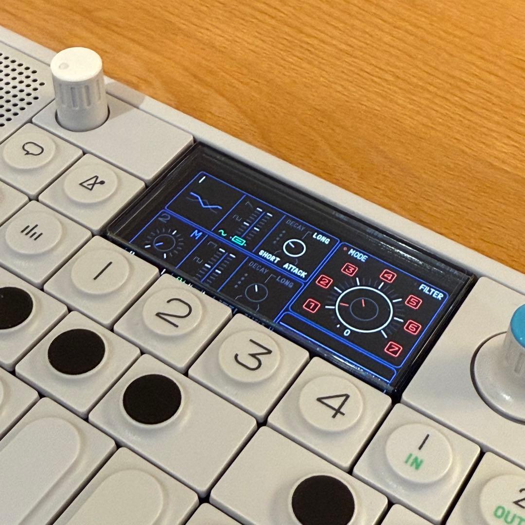 【完動品】Teenage Engineering OP-1