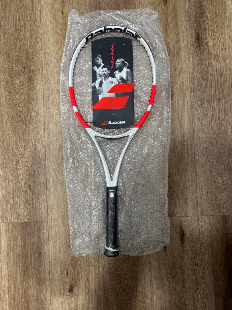 新品　バボラ　ピュアストライク　G3 18/20 テニスラケット