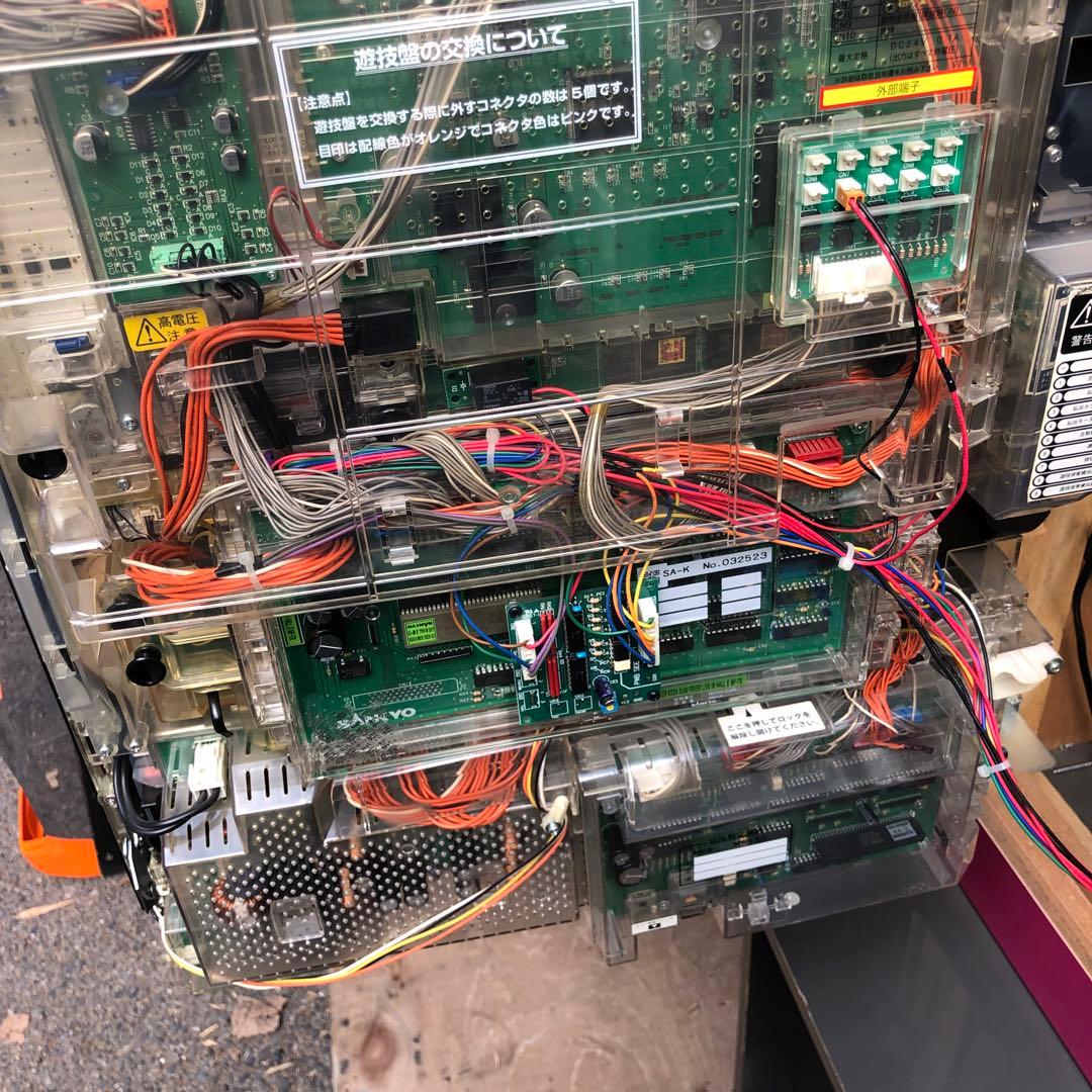 CR フィーバー倖田來未 パチンコ 実機　パチンコ台のみ