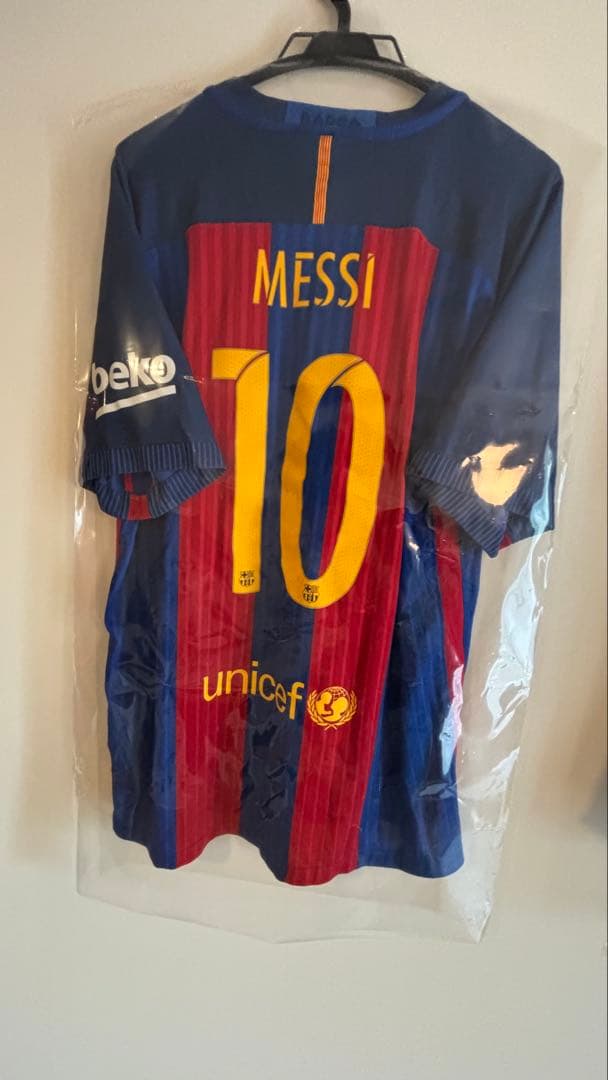 【希少品】メッシ　バルセロナ　ユニフォーム　オーセンティック　2016
