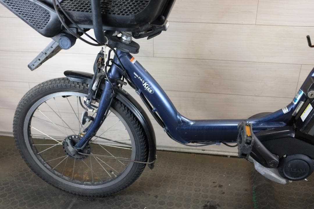 p*a様 店舗販売★ヤマハPAS　KISS　20インチ　3段　12.8Ah充電器