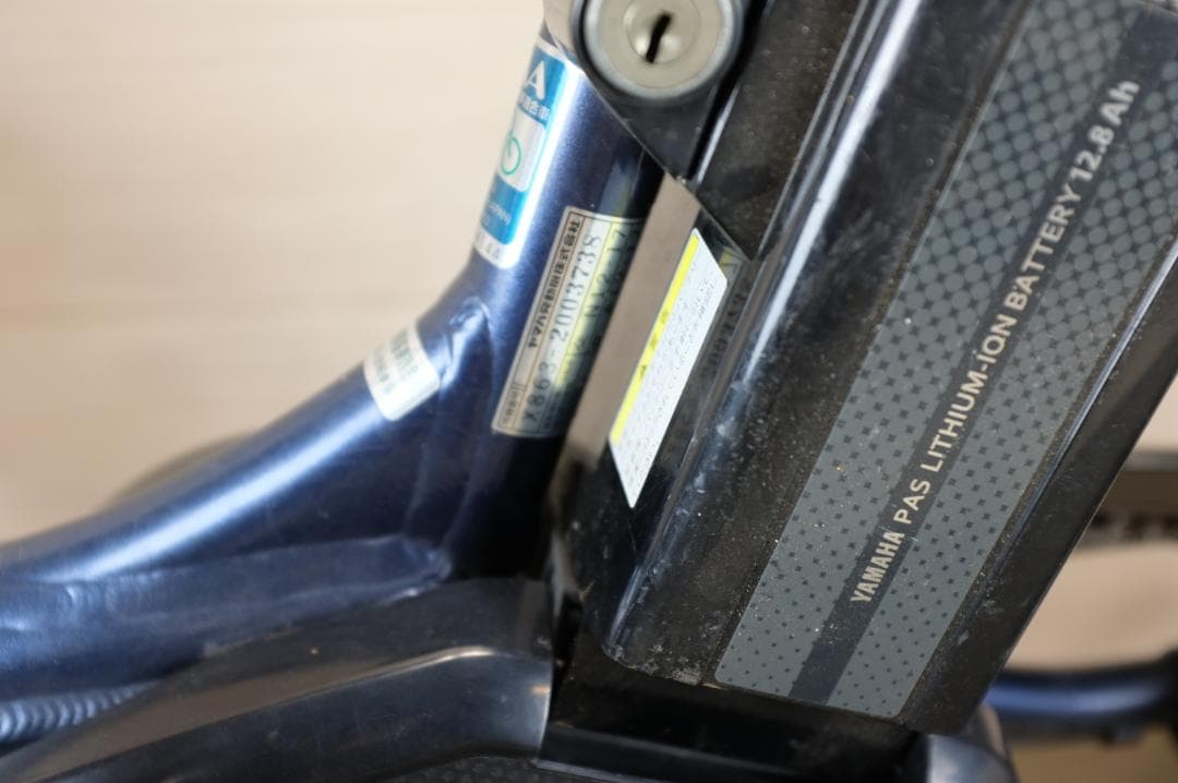 p*a様 店舗販売★ヤマハPAS　KISS　20インチ　3段　12.8Ah充電器