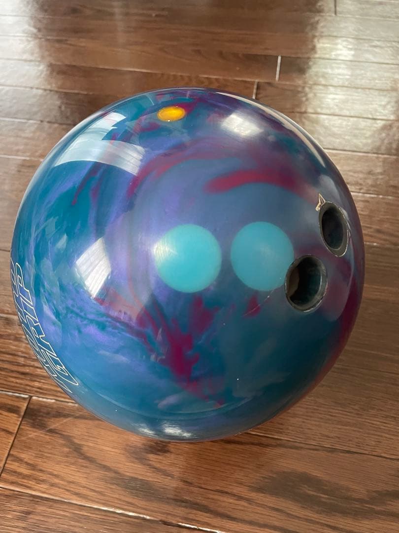 ボウリングボール アイドルシナジー