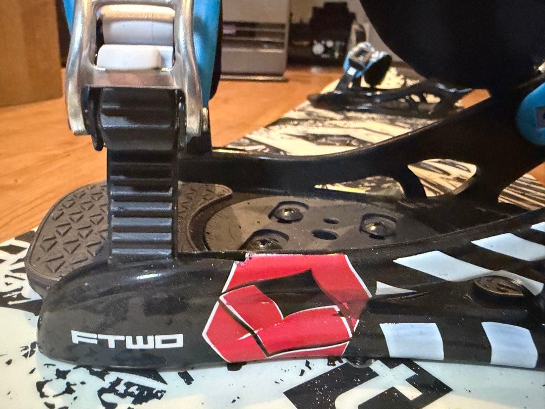 ✨美品✨グラトリ専用機 FTWO FNTC TNT 153 ダブルキャンバー