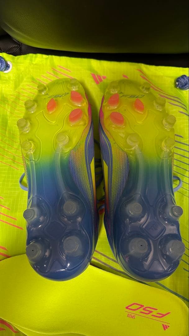 adidas F50 サッカーシューズ・スパイクHG/AG