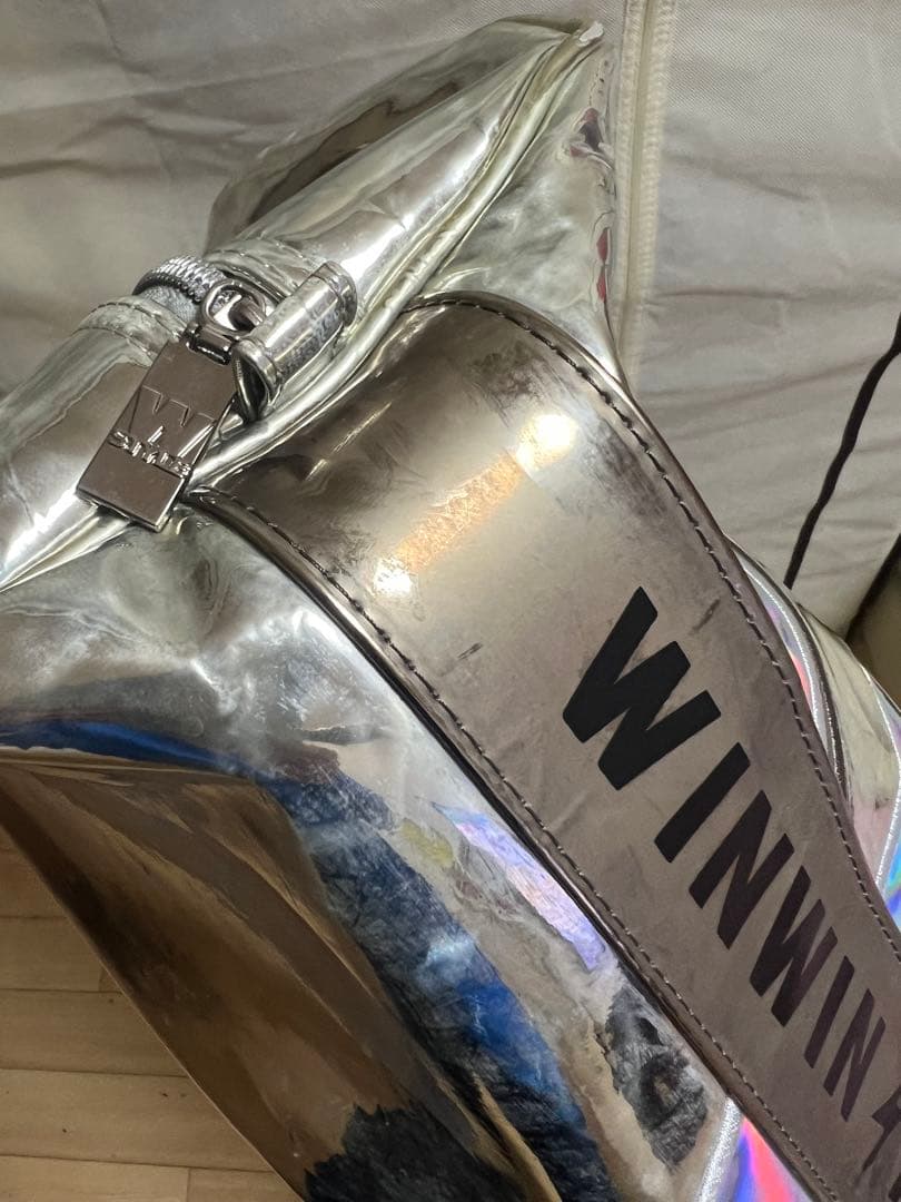 WINWIN ATHLETE スタンドキャディバック　ホログラムシルバー9.0型