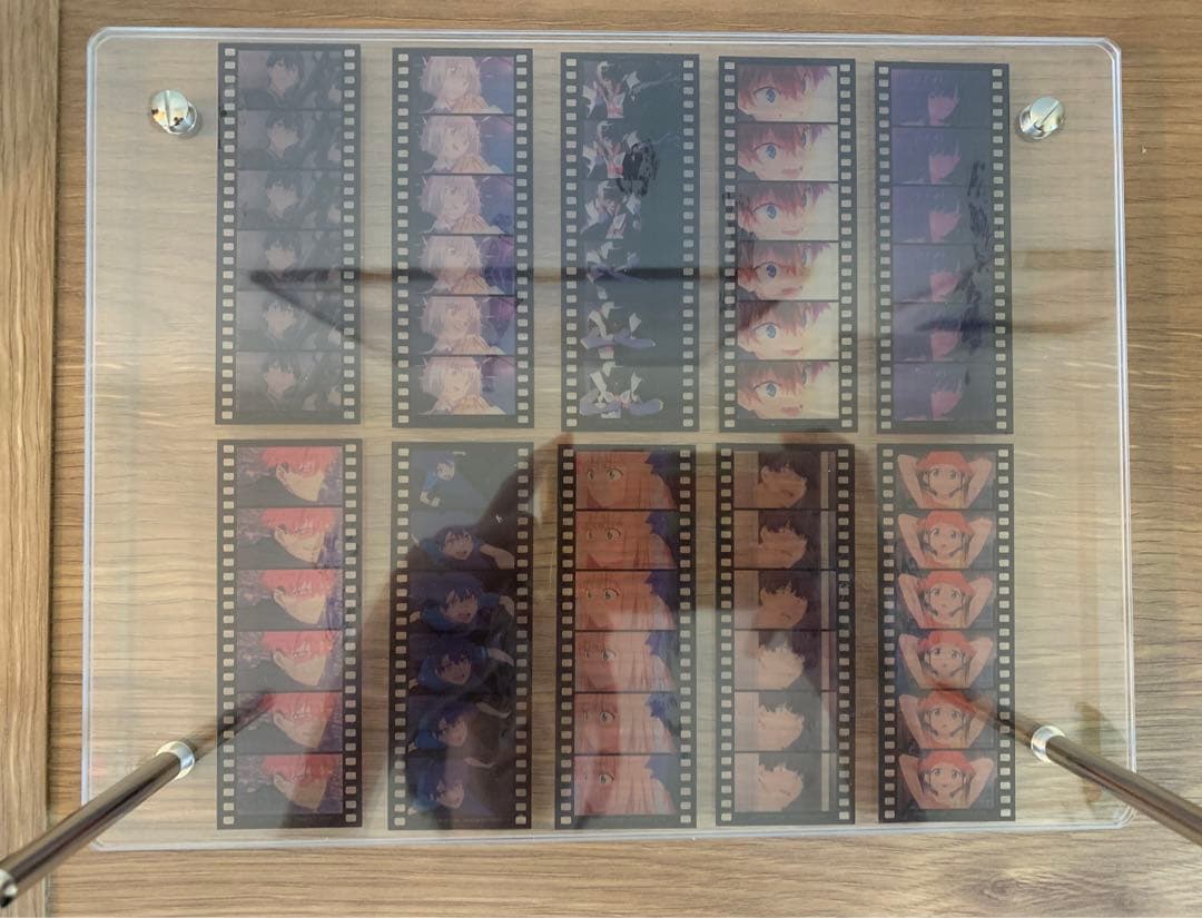 グリッドマンユニバース　しおり　全種類　ケース付き