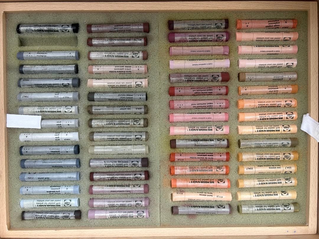 rembrandt レンブラント ソフトパステル 廃番品 180色