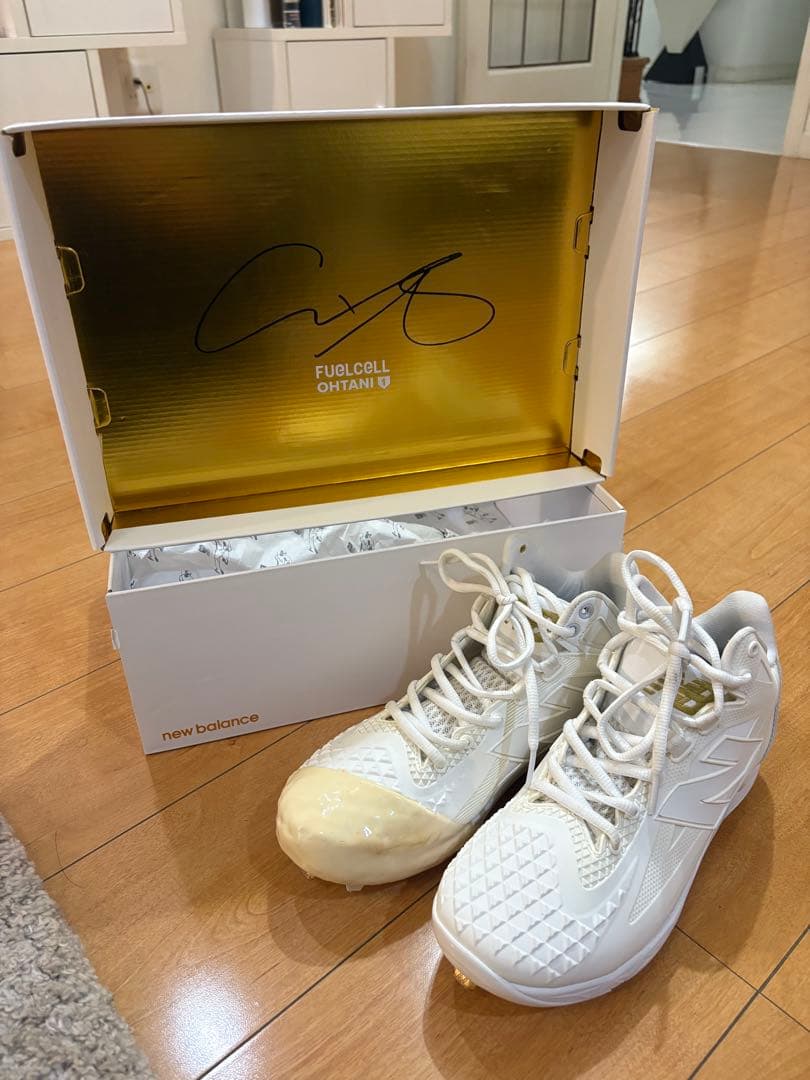 ニューバランス スパイク Ohtani v1 l 2E ホワイト