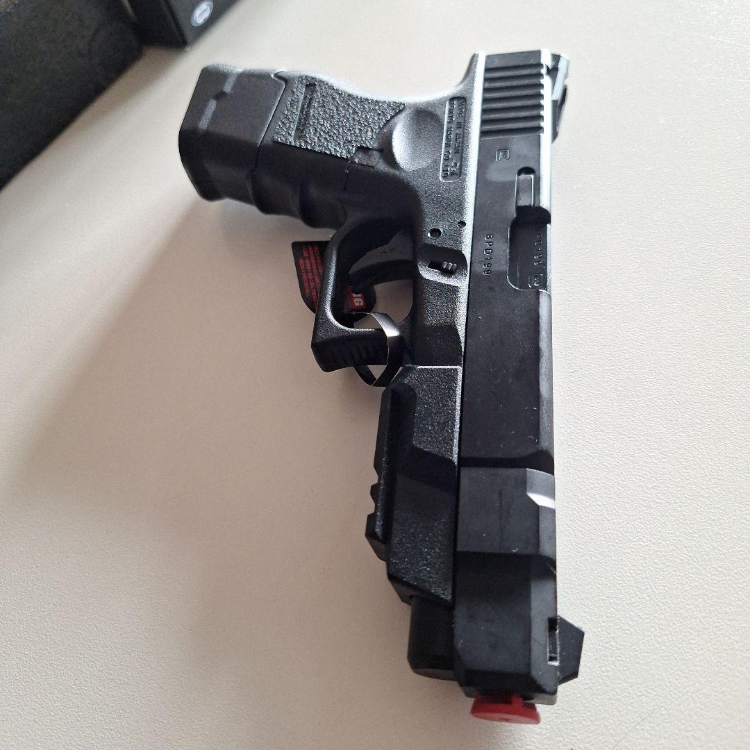 東京マルイ　ADVANCE GLOCK 26 ガスガン