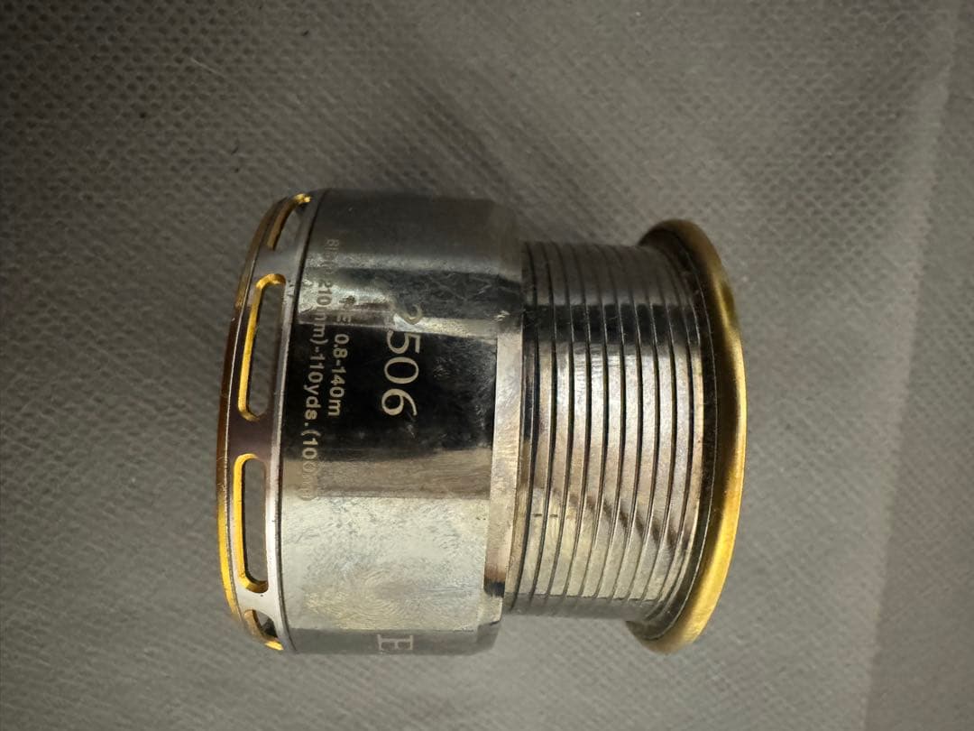 EXIST ダイワ イグジスト2506 リール