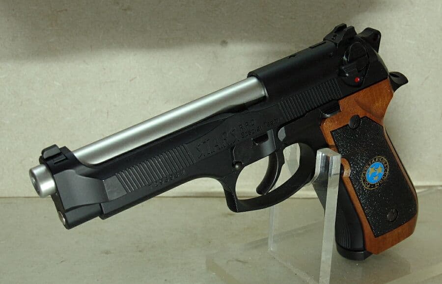 東京マルイ バイオハザード サムライ・エッジ M92Fカスタム ジルバレンタイン