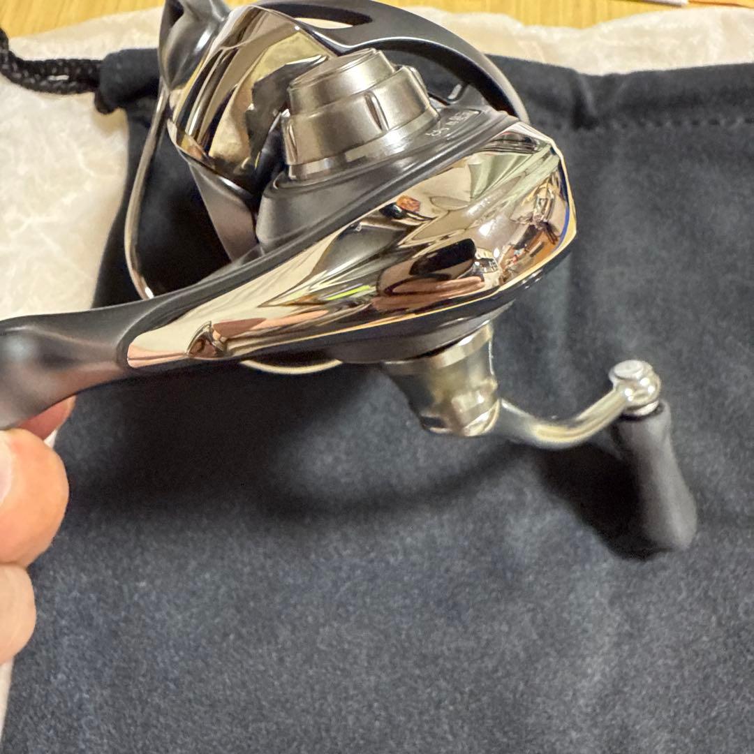 DAIWA エアリティ ST SF2000SS-P スピニングリール