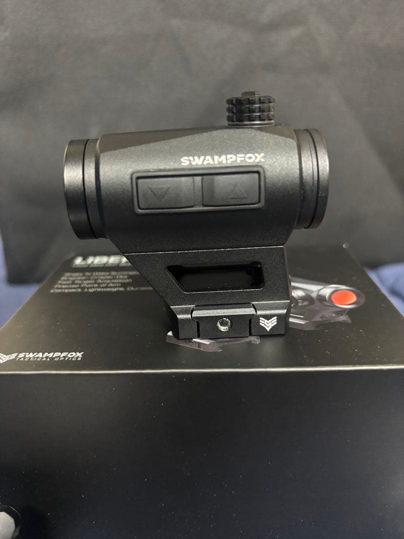 Swampfox Liberator II Mini ダットサイト 実物