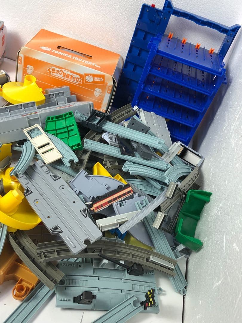 トミカ パーツ 部品 まとめて 大量 タカラトミー ジャンク