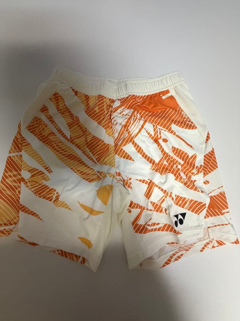 YONEX ハーフパンツ　Ｌサイズ 廃盤商品　レア