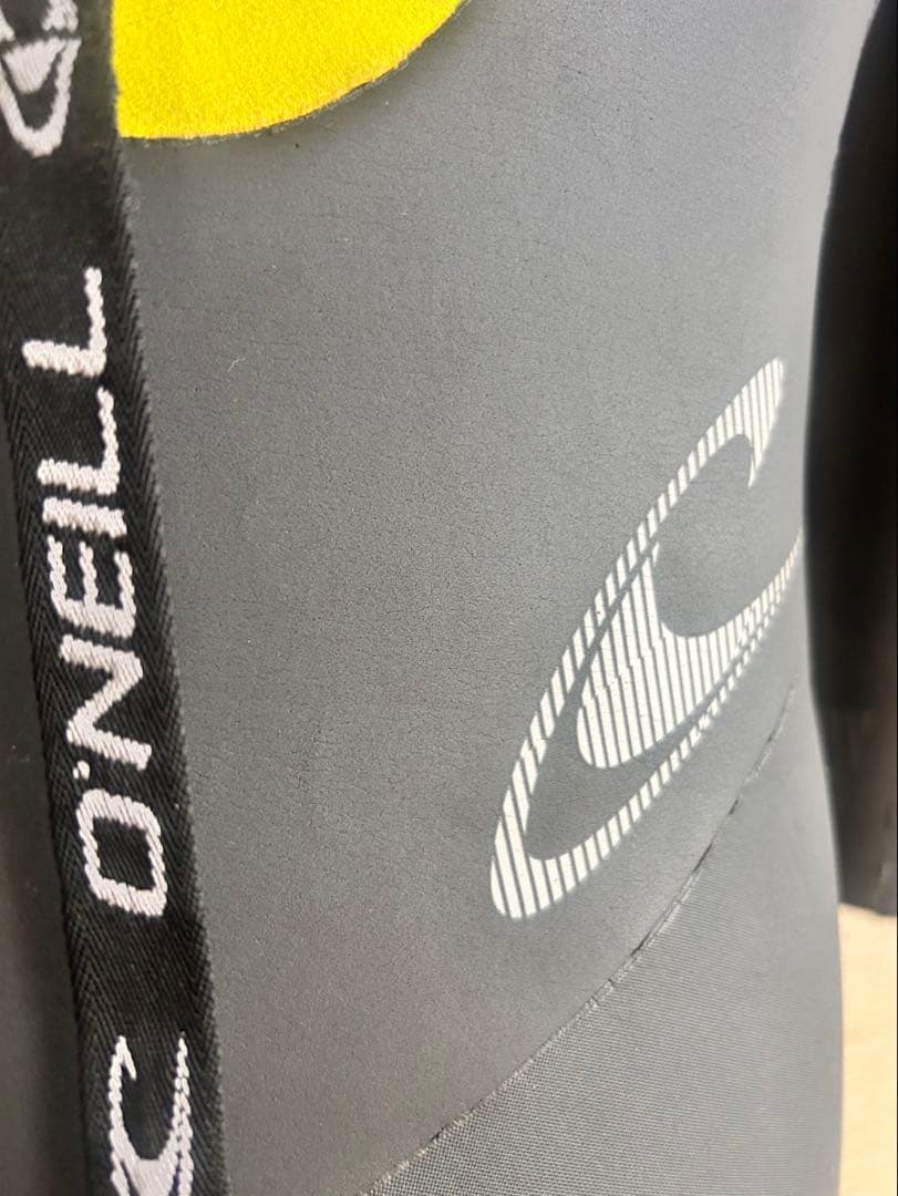 O'Neill オニール　セミドライ　サーフィン　ウェイクボード　ウェットスーツ