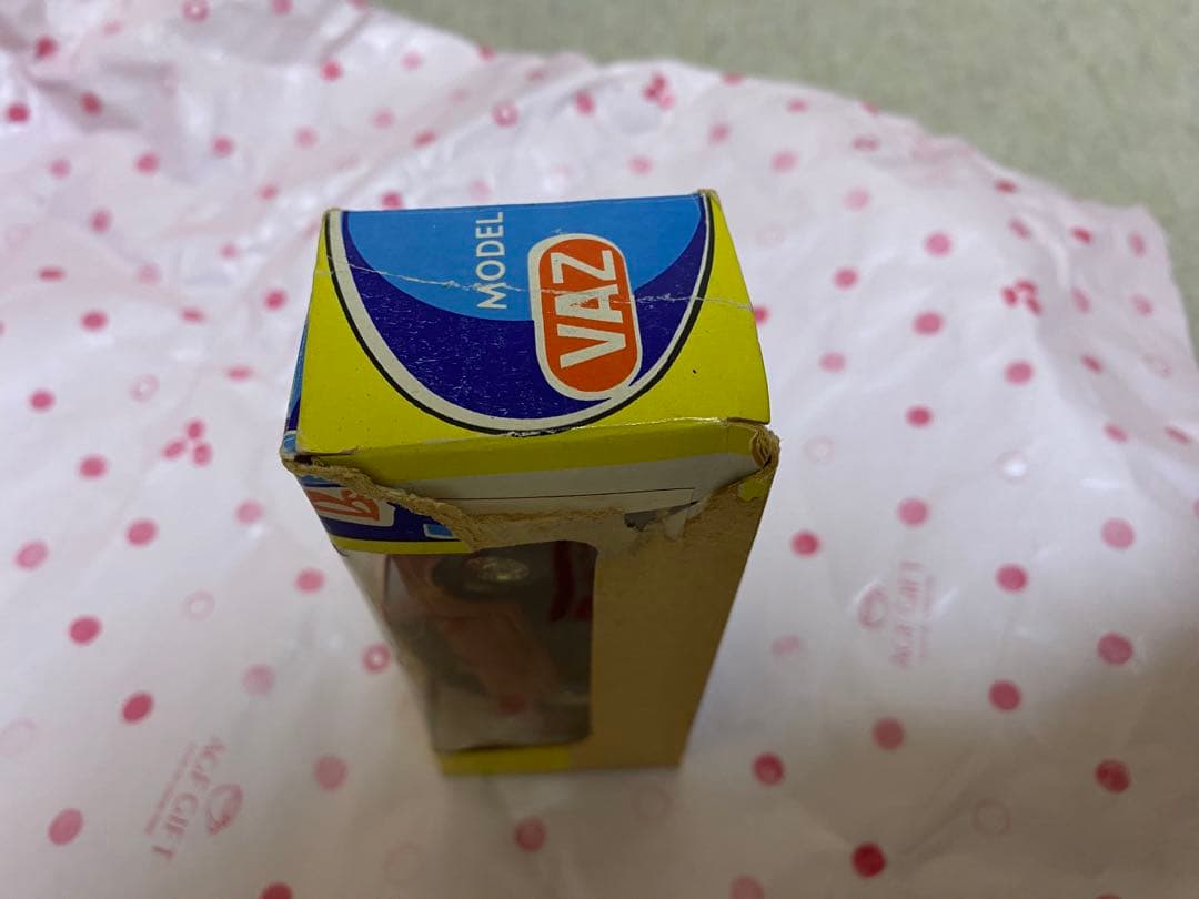 旧ソ連 ソビエト製 ミニカー LADA ラーダ VAZ-2105 1/43