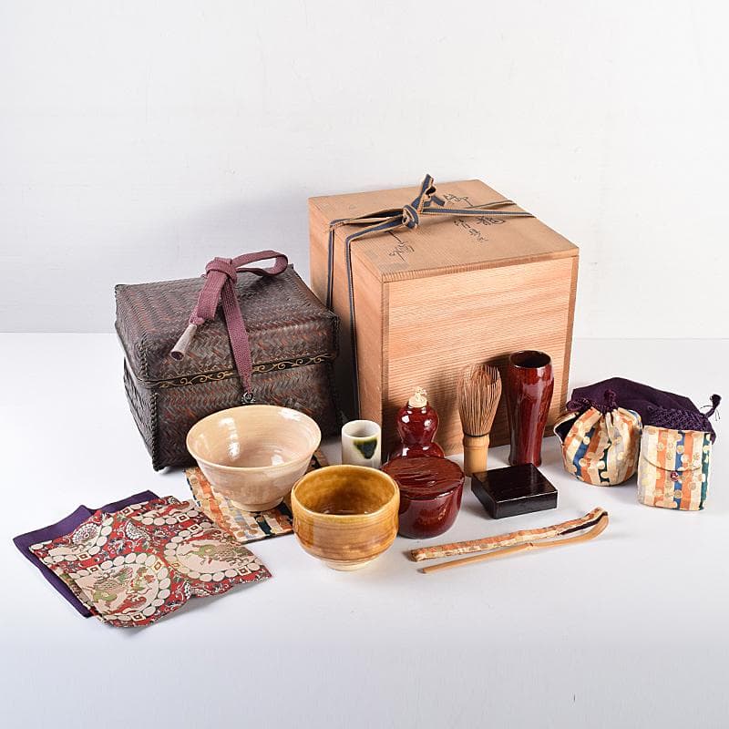 華山作　御所籠　皆具共　茶碗　棗など　十三点一式　仕覆付　共箱　F　R7699B