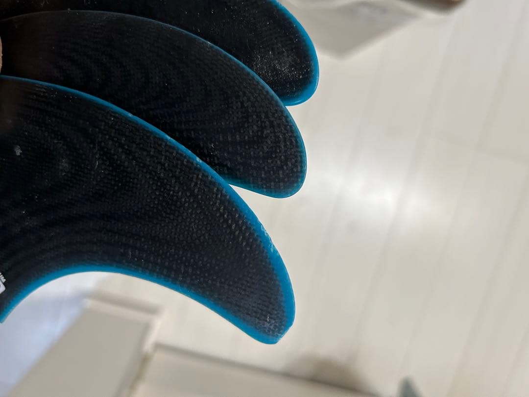 FCS 2 DHD サーフボードフィン ミディアム