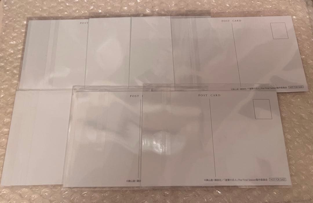 進撃の巨人 ミカサ きゃにめ 缶バッジ3点 cd柄ポストカード7点セット