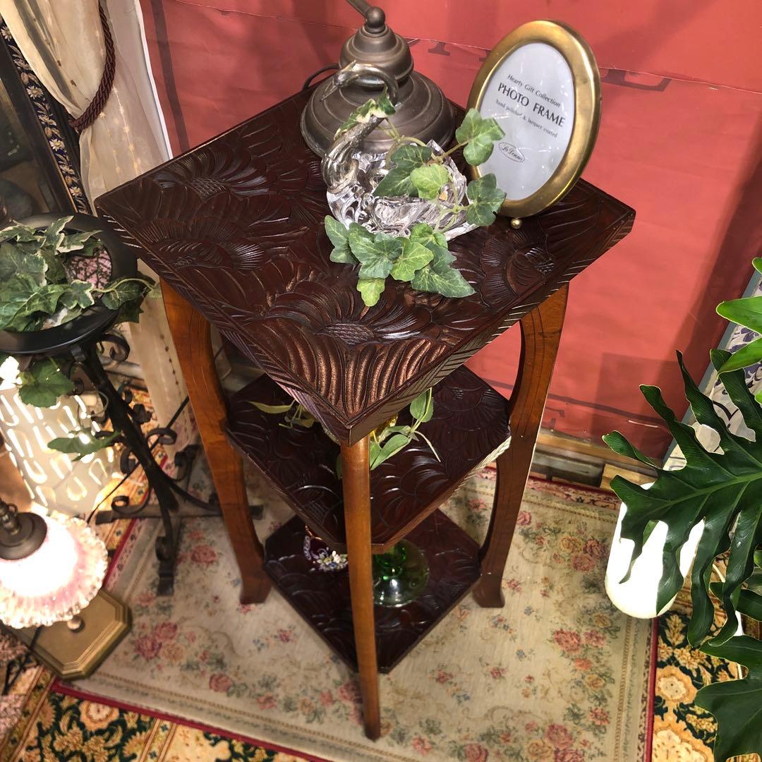 Sale 伝統工芸　日光彫り　咲き誇る花の三段　アクセントキャビネット